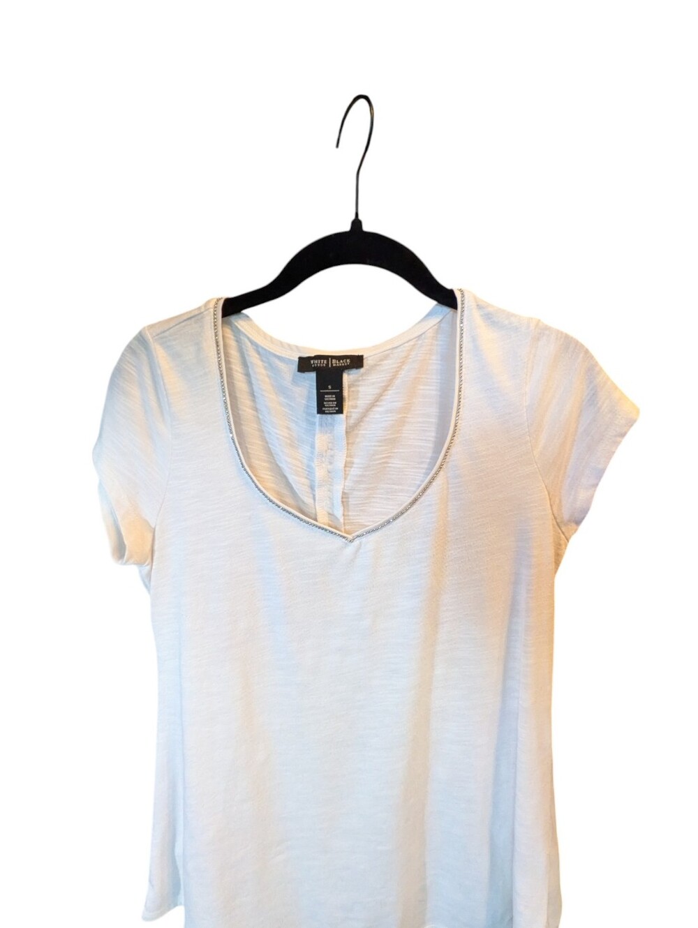 White House Black MarketScoop Neck Short Sleeve Tee With Silver Stone Neckline